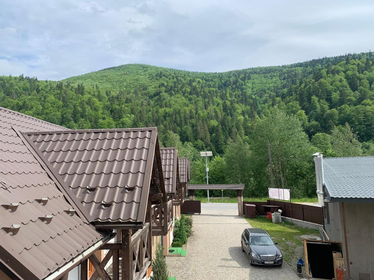 Карпатський Готель Олександрія Mykulychyn Extérieur photo